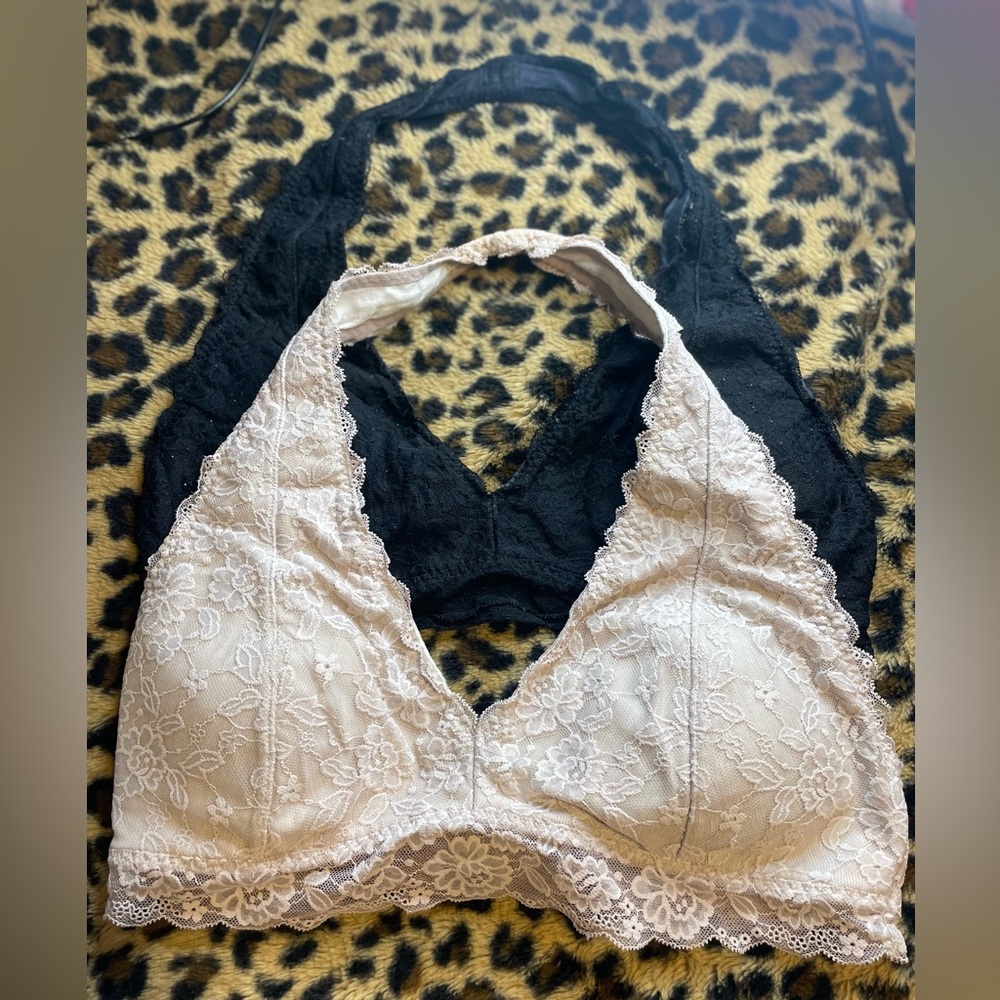 Gilly Hicks Lace Halter Bralette Duo - Black and white